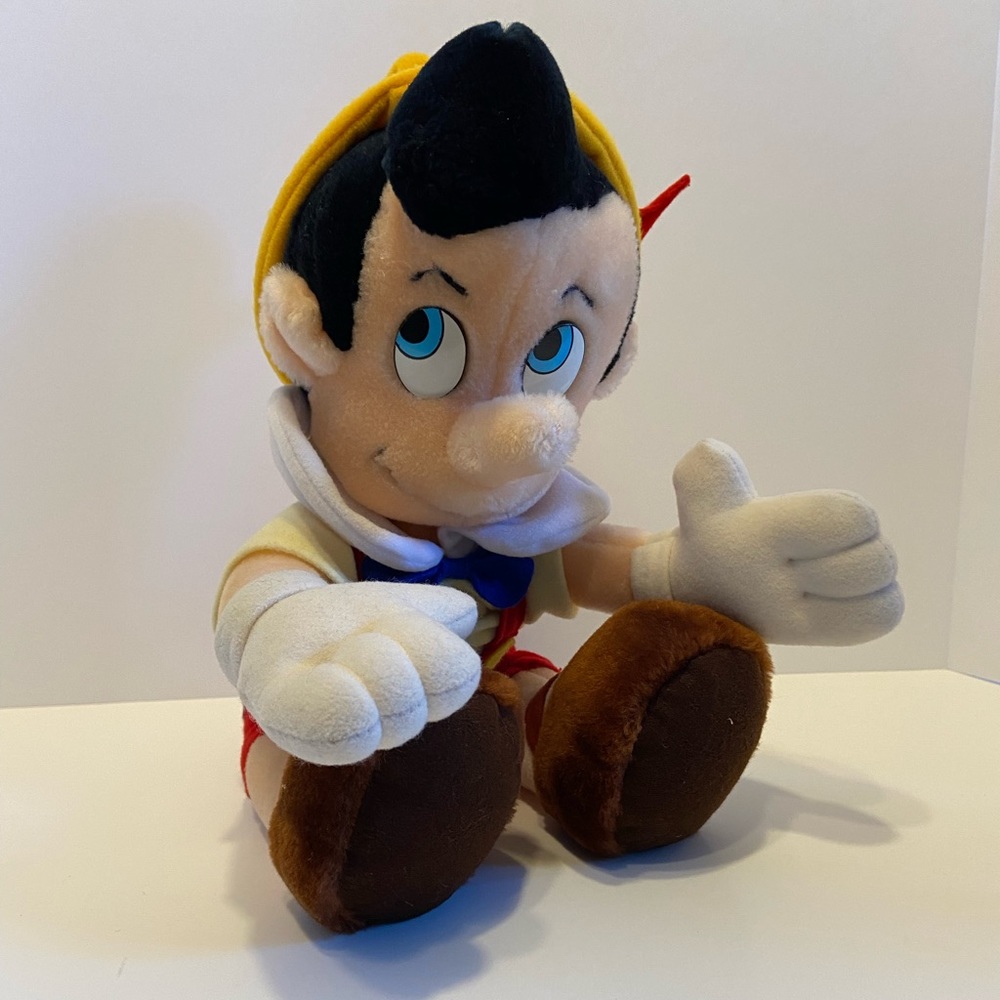 Vintage 11”  Pinocchio Plush Doll Toy Disneyland Walt Disney World